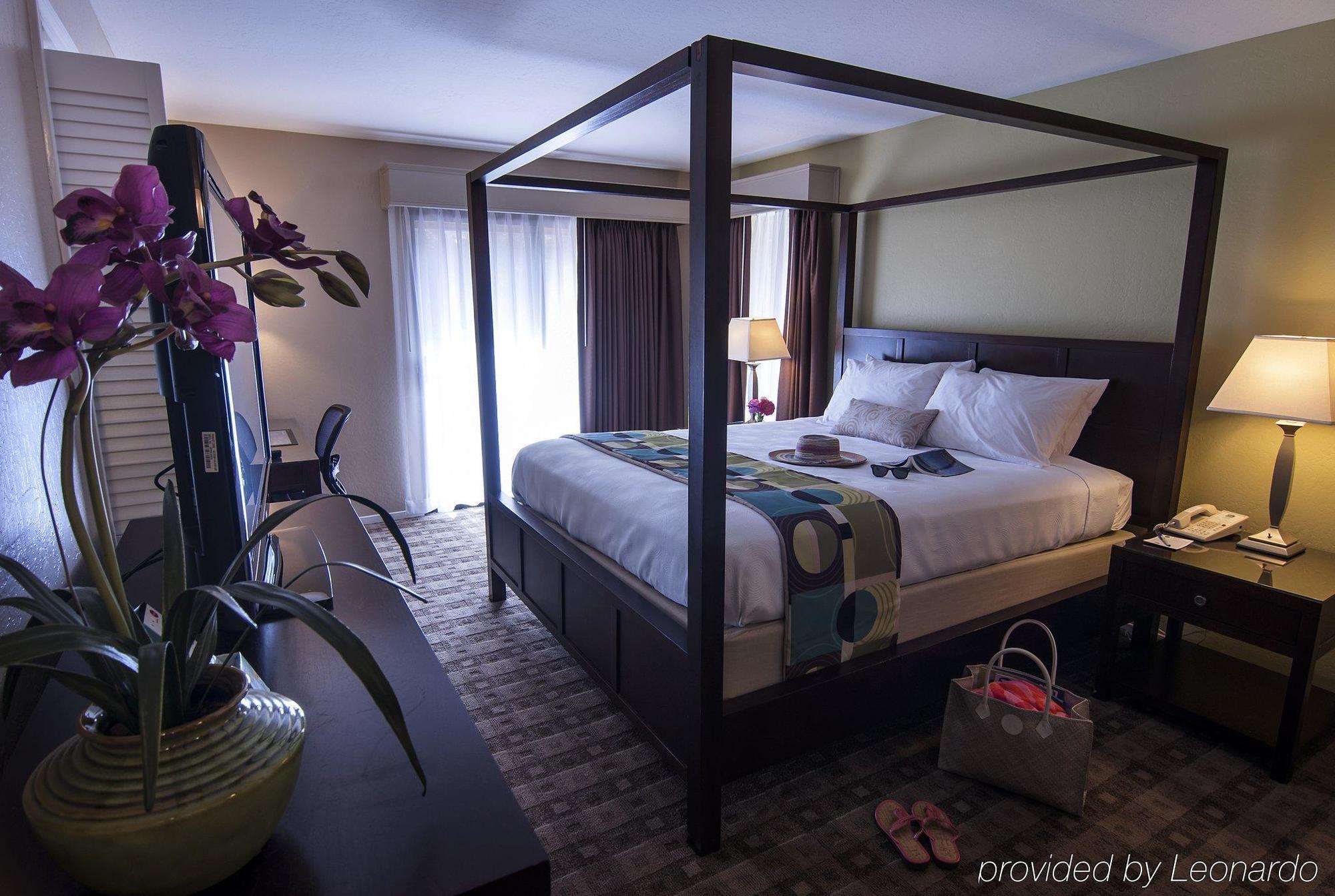 Seacliff Aptos, Tapestry Collection By Hilton