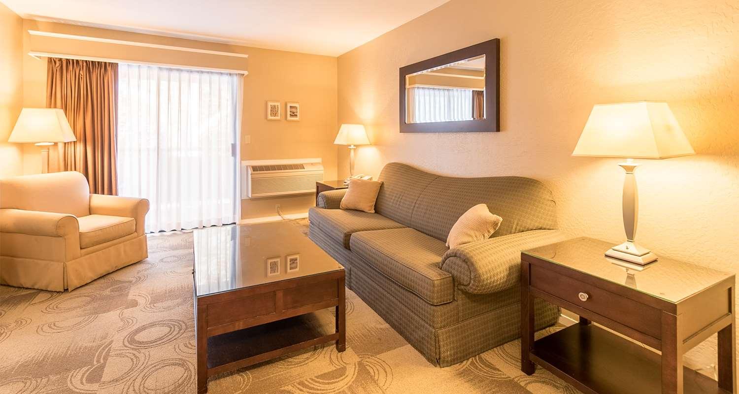 Hotel Seacliff Aptos, Tapestry Collection By Hilton Aptos
