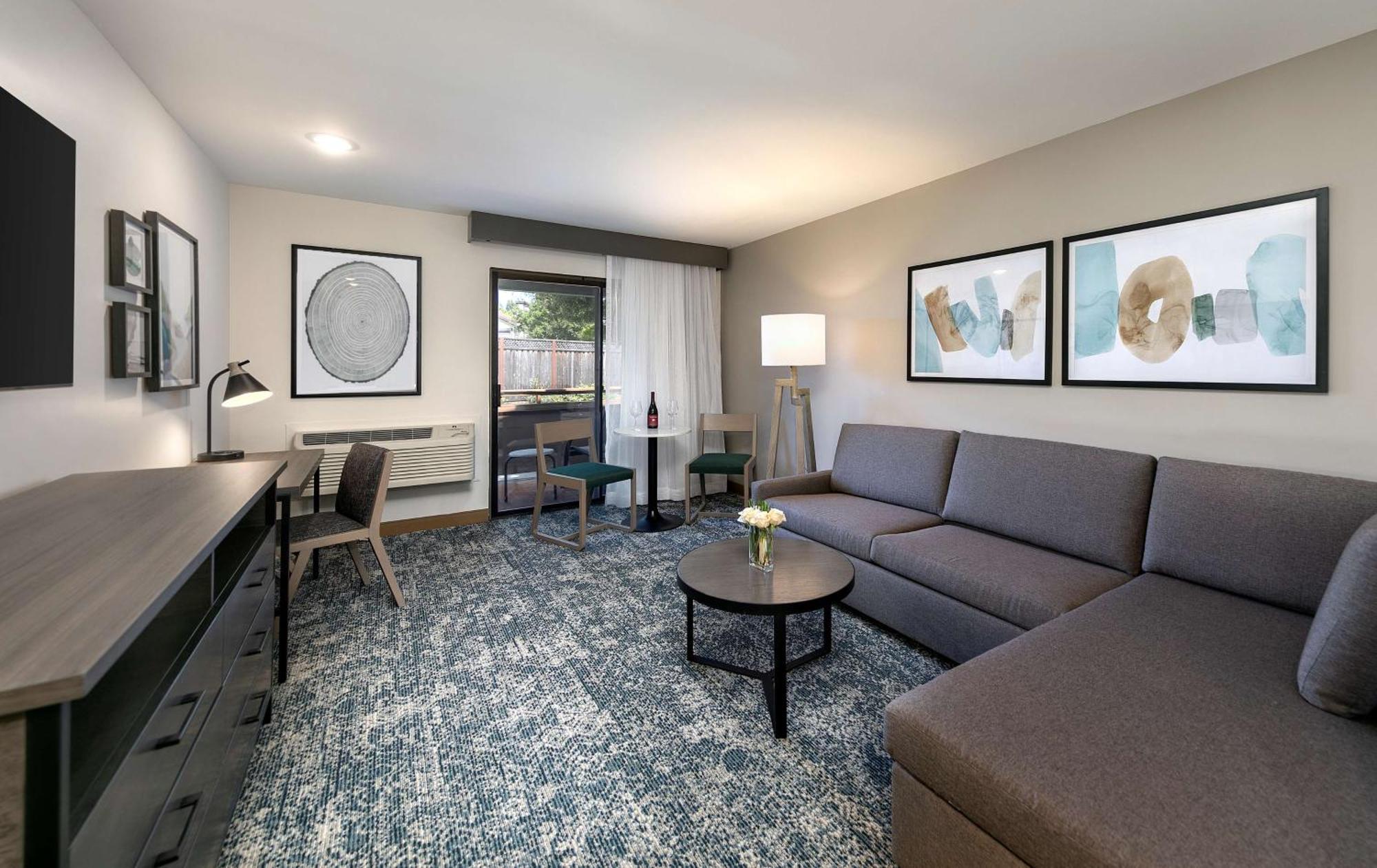 Seacliff Aptos, Tapestry Collection By Hilton