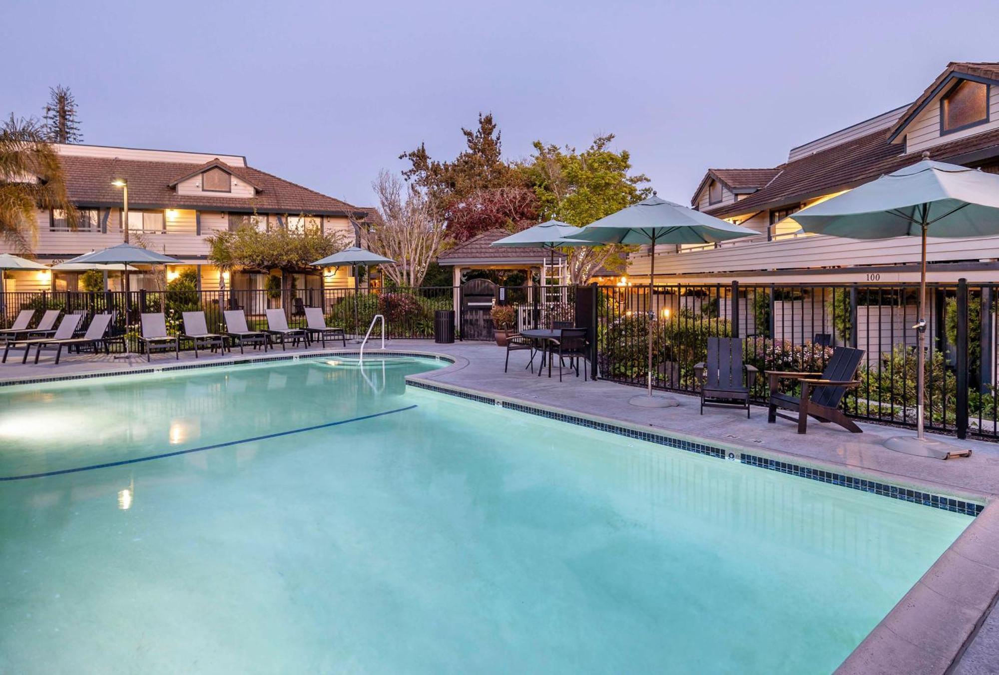Seacliff Aptos, Tapestry Collection By Hilton 4*